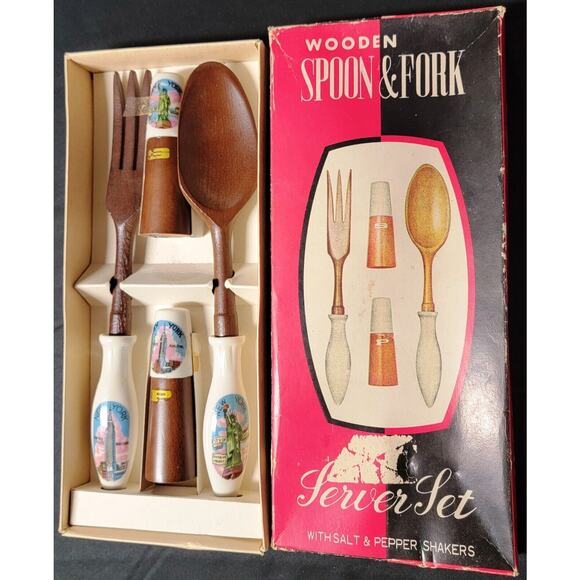 NY City Wood Ceramic HOSTESS SET Salt Pepper Spoon Fork Empire State Liberty MCM - Picture 1 of 9